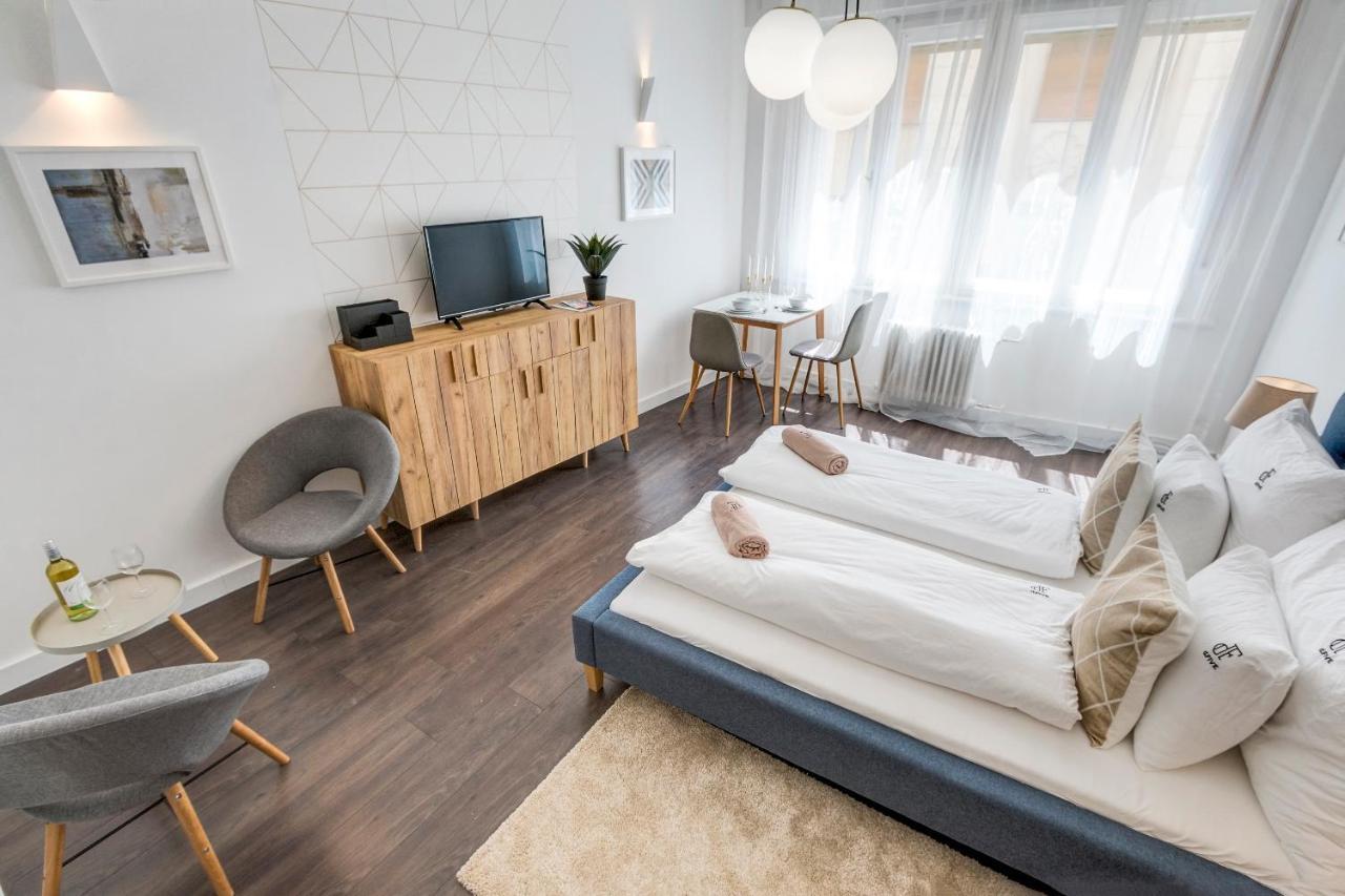 Ferienwohnung D.Five Harmony Studio At Vaci Street Budapest Exterior foto